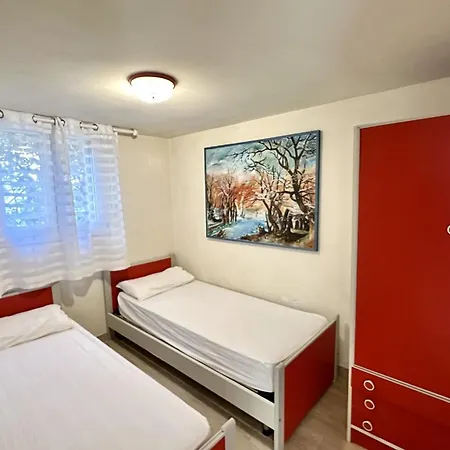 Ferienhaus Fuer 4 Personen Ca 30 Qm In Bibione, Adriakueste Italien Und Umgebung Holiday home