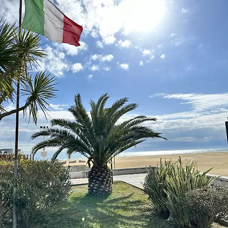 Ferienhaus Fuer 4 Personen Ca 30 Qm In Bibione, Adriakueste Italien Und Umgebung *