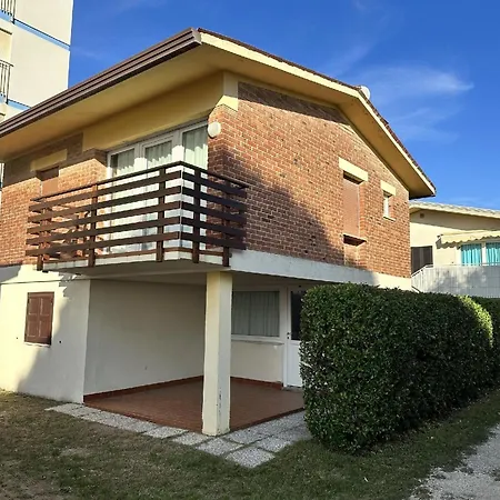 Holiday home Ferienhaus Fuer 4 Personen Ca 30 Qm In Bibione, Adriakueste Italien Und Umgebung